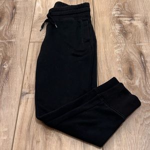 Old navy sweat pants size small 6-7